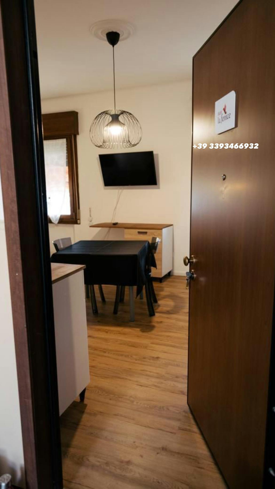 Via de' Carracci, Bologna