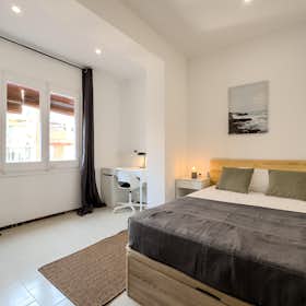 Private room for rent for €620 per month in L'Hospitalet de Llobregat, Carrer d'Occident