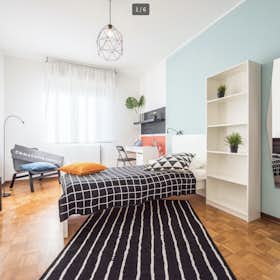 WG-Zimmer for rent for 645 € per month in Verona, Via Goffredo Mameli