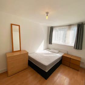 Private room for rent for £1,000 per month in London, Westbridge Road