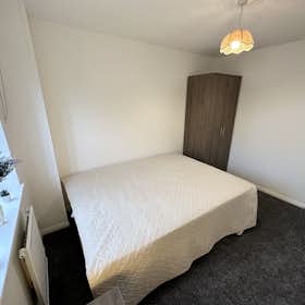 Private room for rent for £1,102 per month in London, Bray Crescent