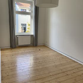 WG-Zimmer for rent for 445 € per month in Magdeburg, Leipziger Straße