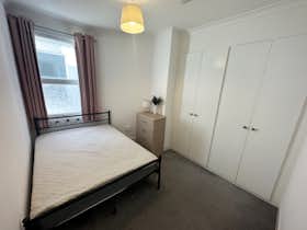 私人房间 正在以 £850 的月租出租，其位于 London, Robinson Road