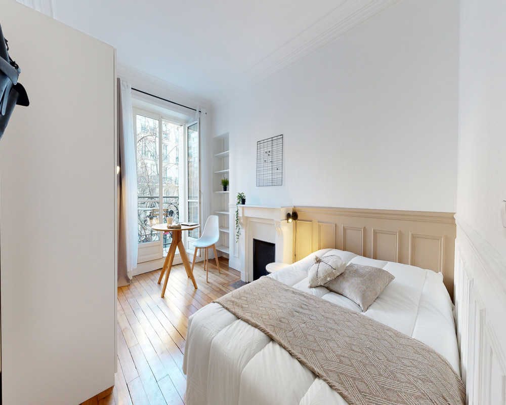 Rue des Cloys, Paris preview