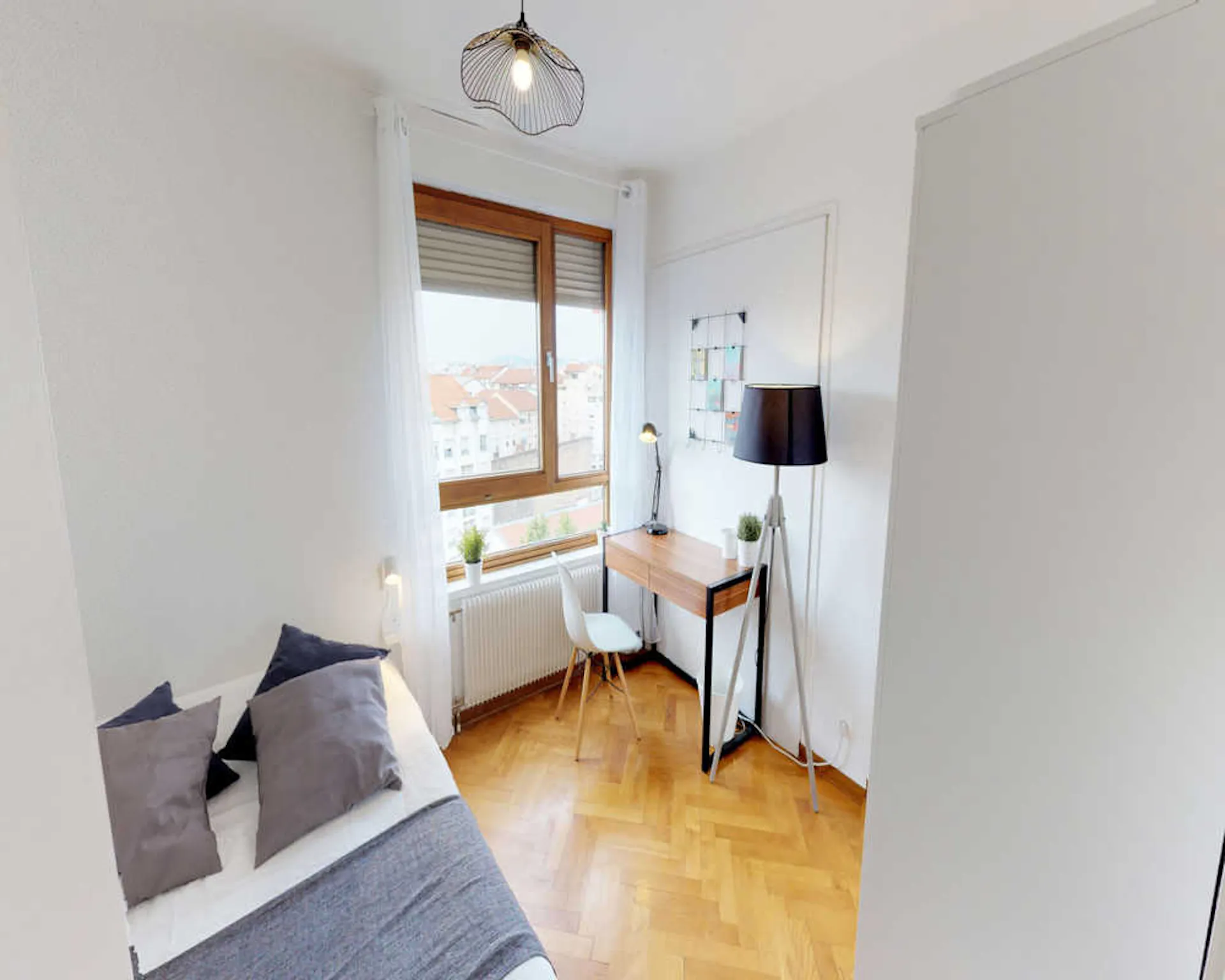 Rue Garibaldi, Lyon preview