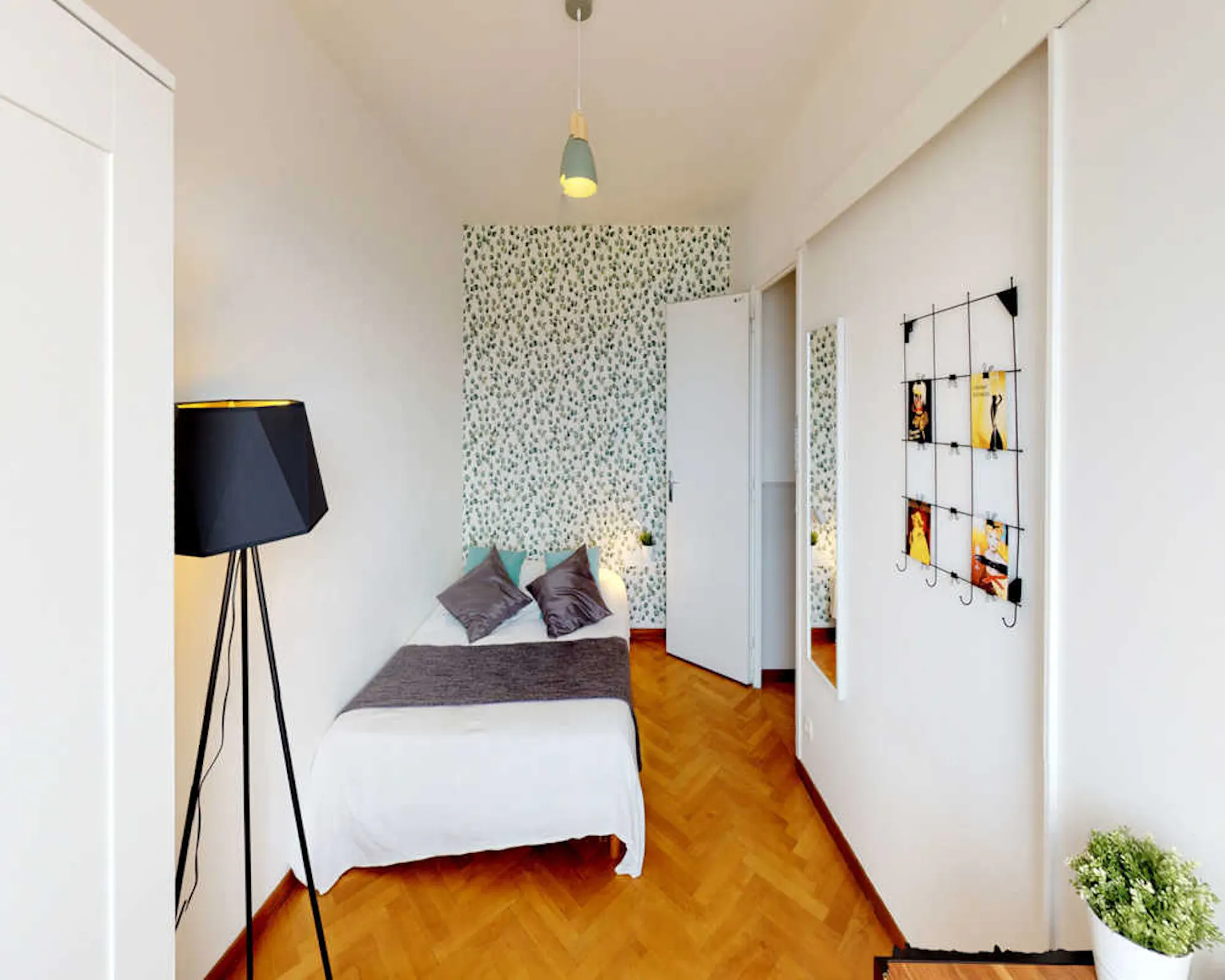 Rue Garibaldi, Lyon preview