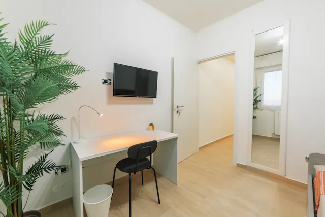 Private room in Via Alessandro Litta Modignani, Milan (1458811) room image 2