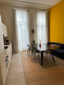 公寓 正在以 €1,500 的月租出租，其位于 Gent, Boeksteeg
