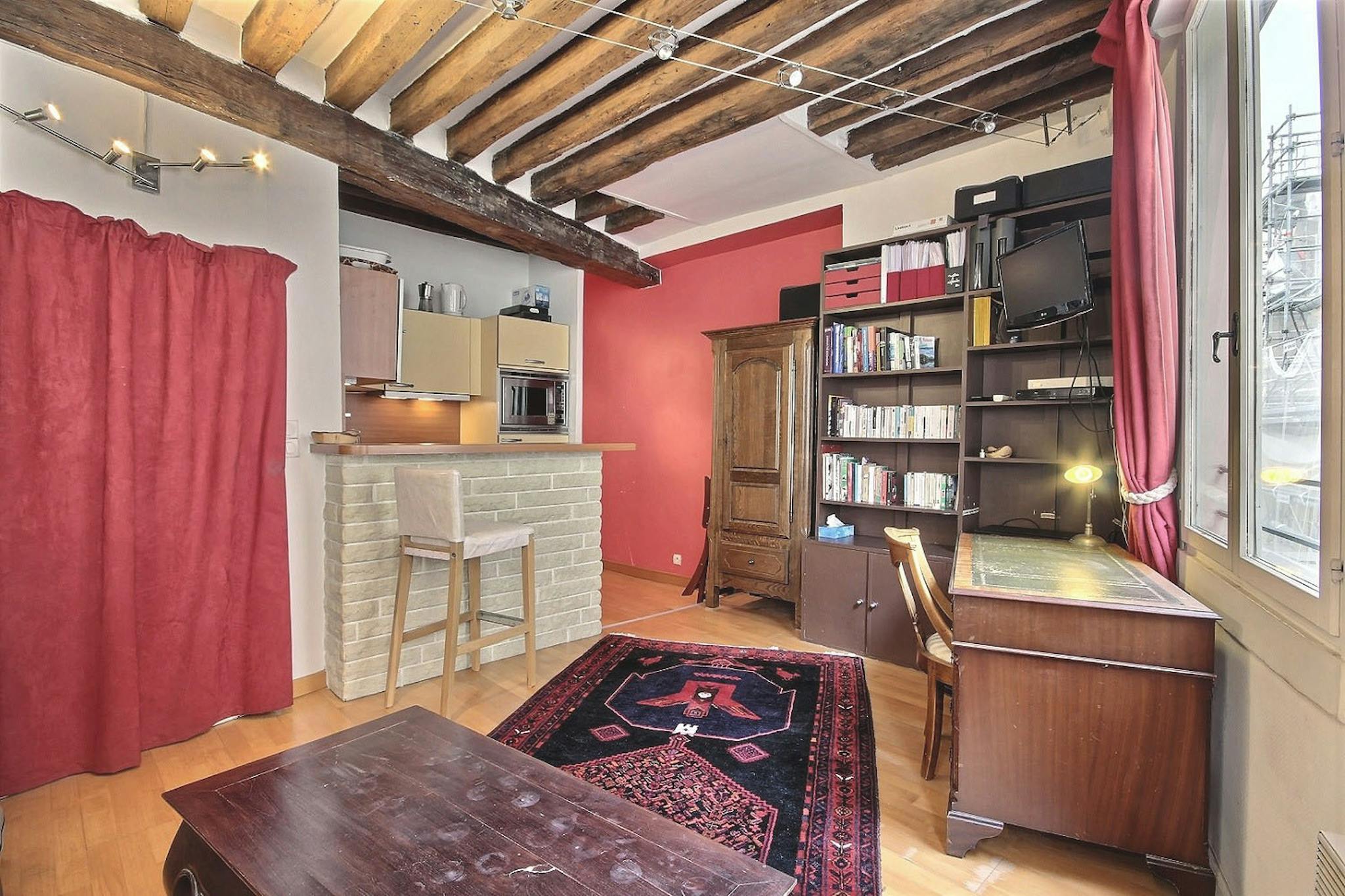 Rue Jean-Jacques Rousseau, Paris preview