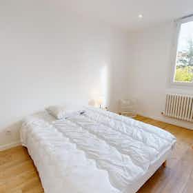 Private room for rent for €530 per month in La Mulatière, Rue de la Navarre