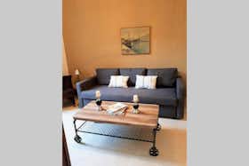 Appartement te huur voor € 900 per maand in Náfplio, Fotomara