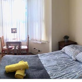 Studio for rent for €1,658 per month in London, Ash Grove
