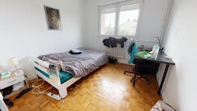 Приватна кімната за оренду для 385 EUR на місяць у Dijon, Rue des Frères Lumière