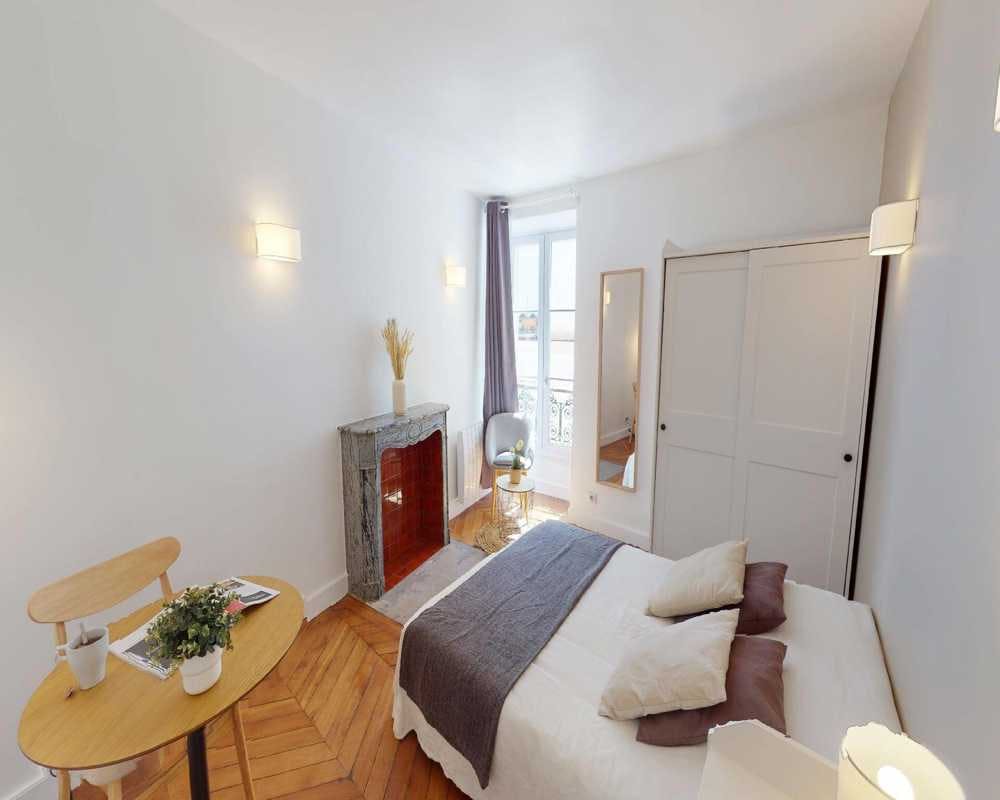 Rue de Turin, Paris preview