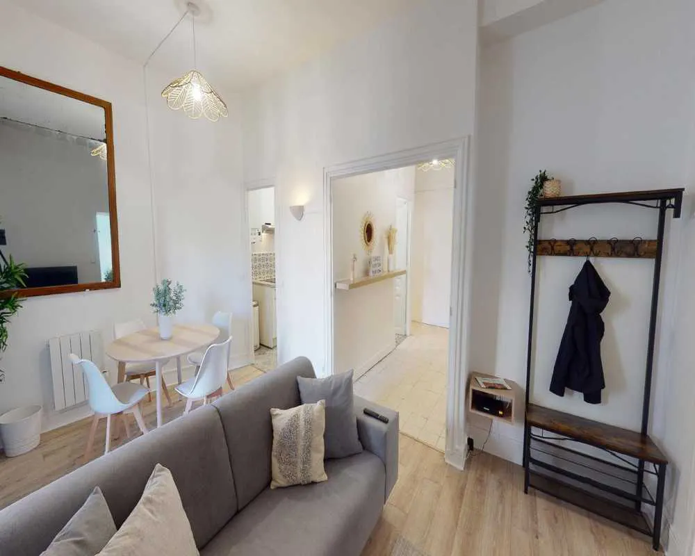 Private room in Quai d'Anjou, Paris (1458778) COMMON_AREA 3
