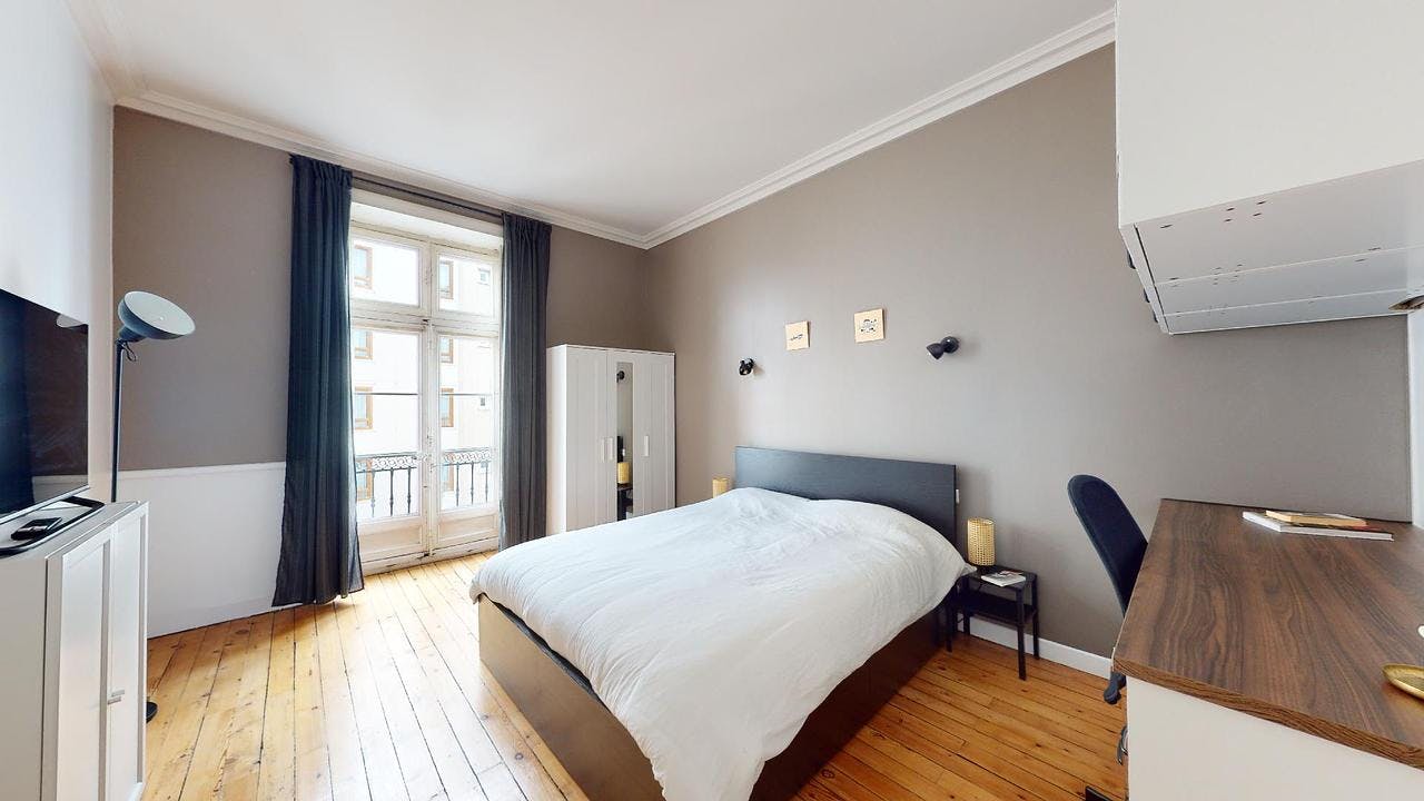 Rue Jean Jaurès, Nantes preview