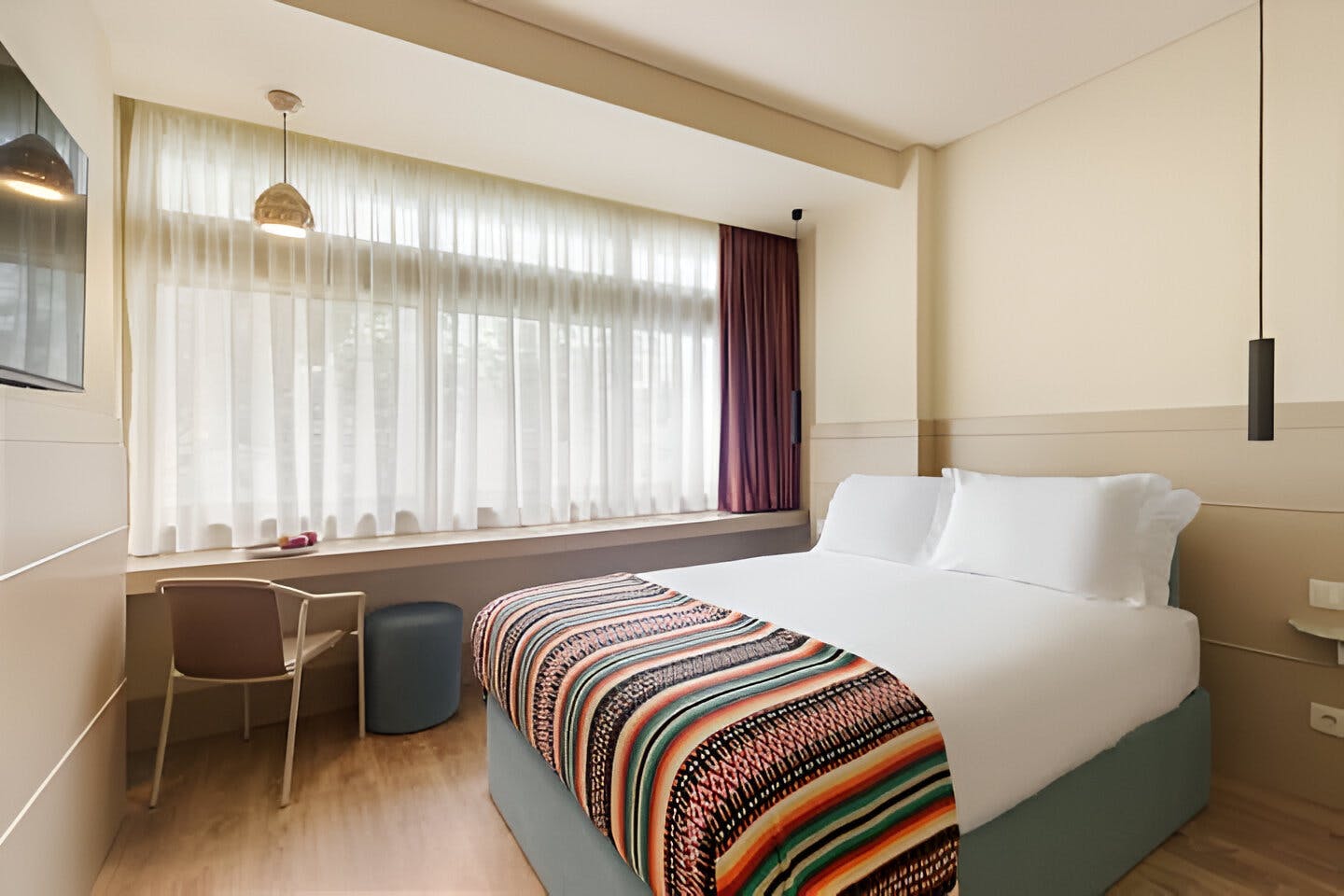 Studio for rent for €1,150 per month in Porto, Rua de Passos Manuel