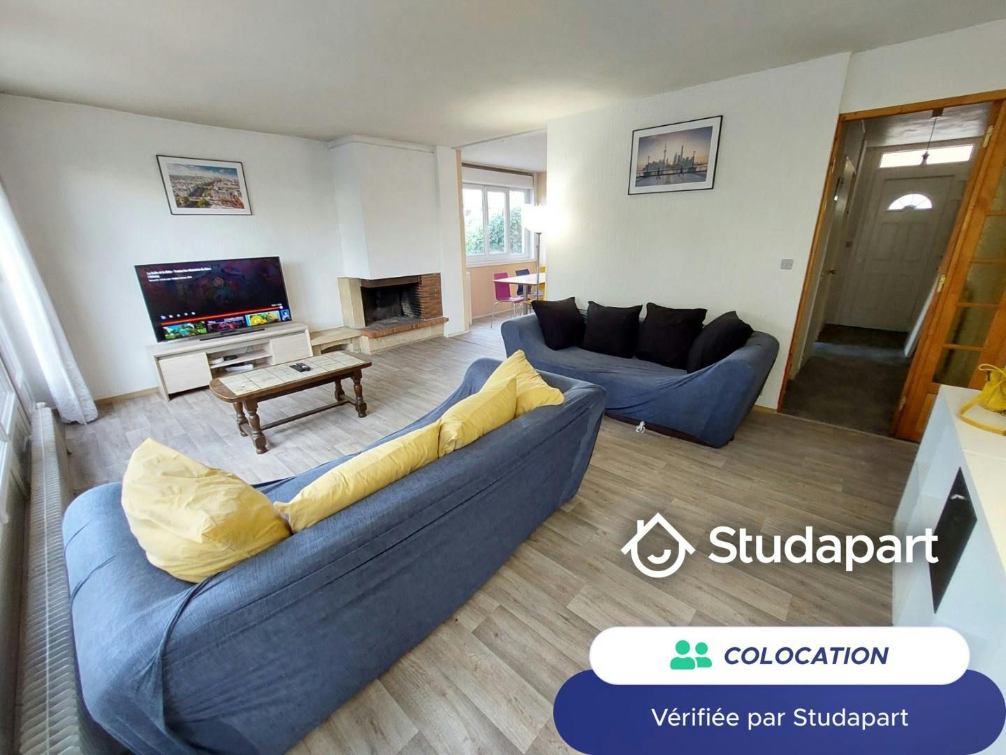 Apartment in Cergy - View 3