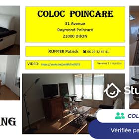 Private room for rent for €410 per month in Dijon, Avenue Raymond Poincaré