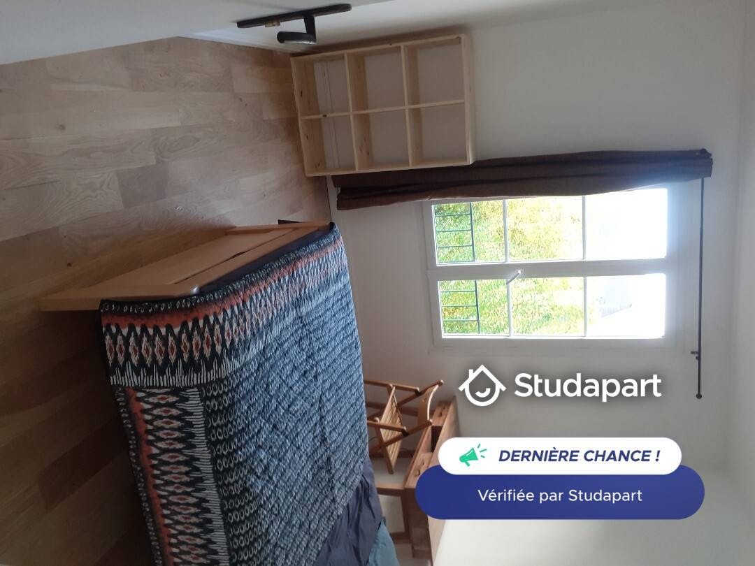 Private room for rent for €500 per month in Vert-Saint-Denis, Rue de Meaux