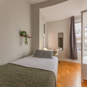 Mehrbettzimmer zu mieten für 470 € pro Monat in Valencia, Carrer Comte d'Altea
