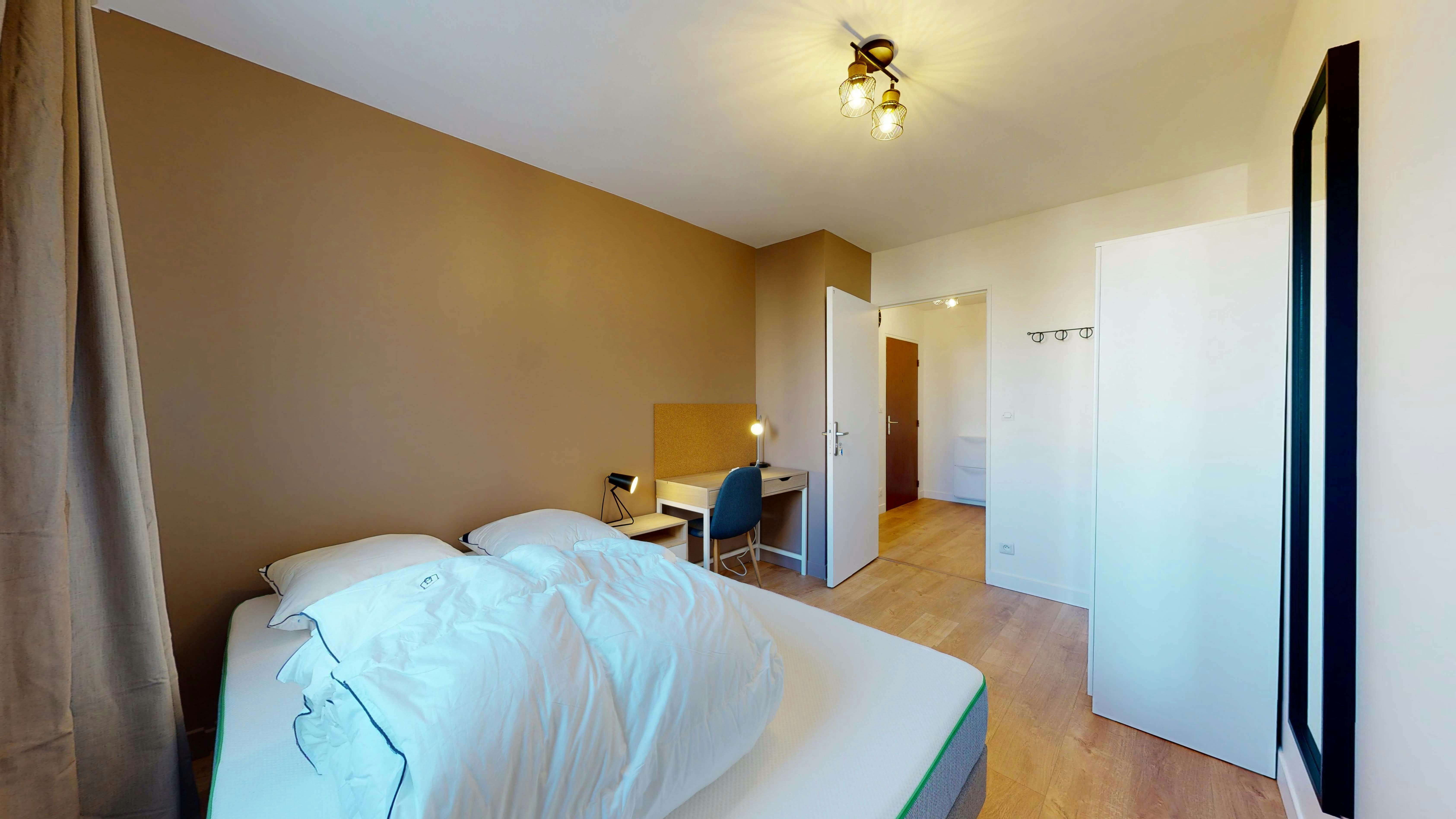 Apartment Montigny-Le-Bretonneux, 84m² — photo 483