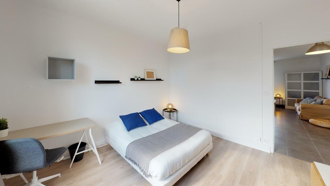 Apartment Villeurbanne, 1 bed, 14m² — photo 5