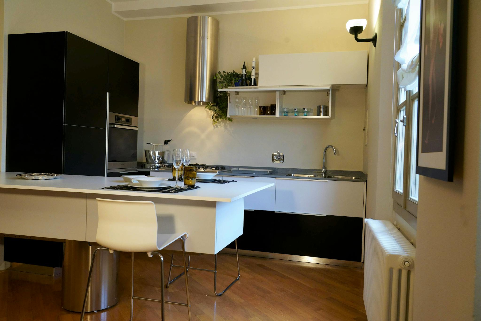 Via Galliera, Bologna preview