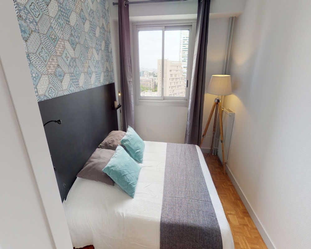 Square Henri Regnault, Courbevoie preview