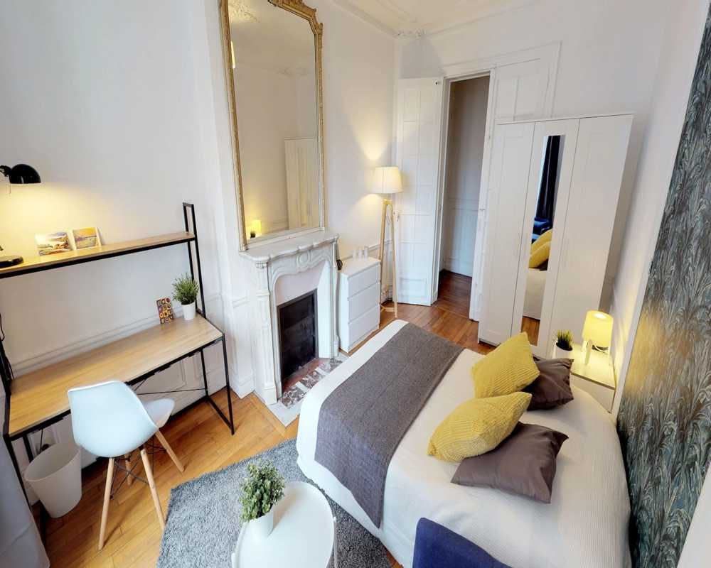 Private room for rent on Rue de Picpus, Paris - Vue 4