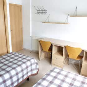 Mehrbettzimmer zu mieten für 761 € pro Monat in Lugo, Rúa Alfonso X O Sabio