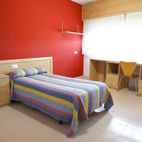 Общая комната сдается в аренду за 945 € в месяц в Lugo, Rúa Alfonso X O Sabio