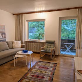 Wohnung zu mieten für 1.550 € pro Monat in Berlin, Kurstraße