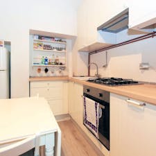 Wohnung for rent for 950 € per month in Milan, Via Antonio Tolomeo Trivulzio