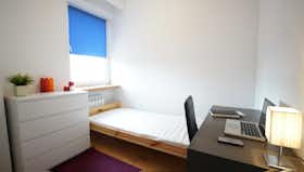 Privé kamer te huur voor PLN 700 per maand in Łódź, ulica Tarninowa