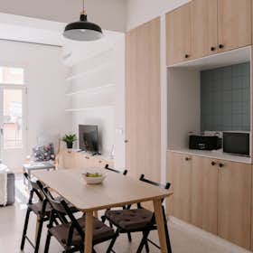 Apartment for rent for €1,900 per month in Valencia, Carrer de l'Arquitecte Alfaro