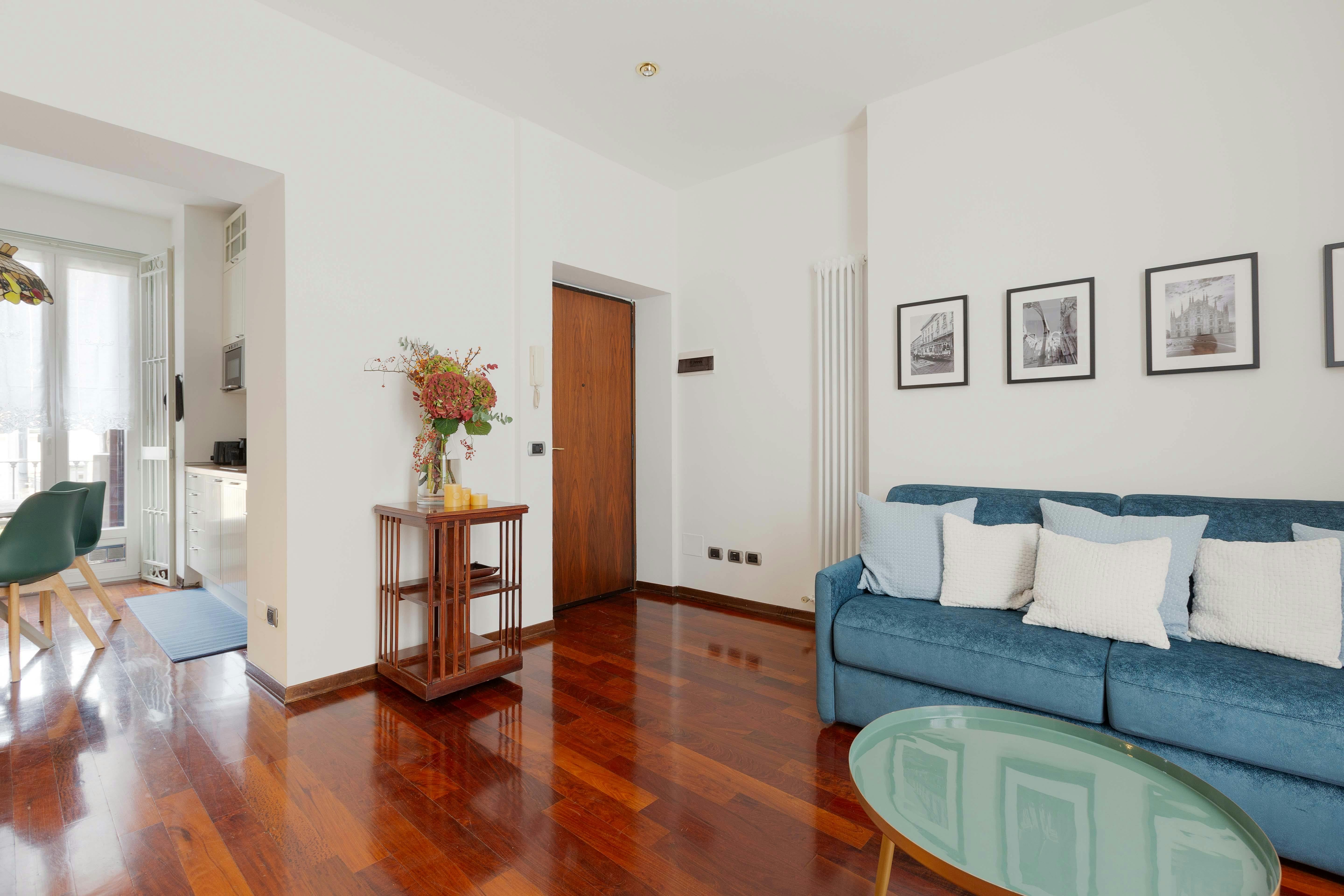 Via Porlezza, Milan preview