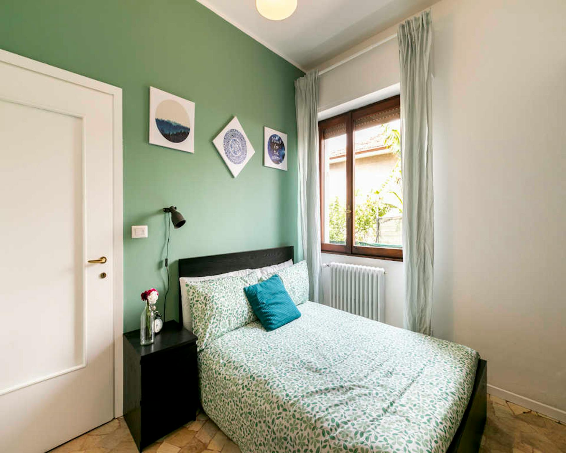 Via Bir Acheim, Milan preview