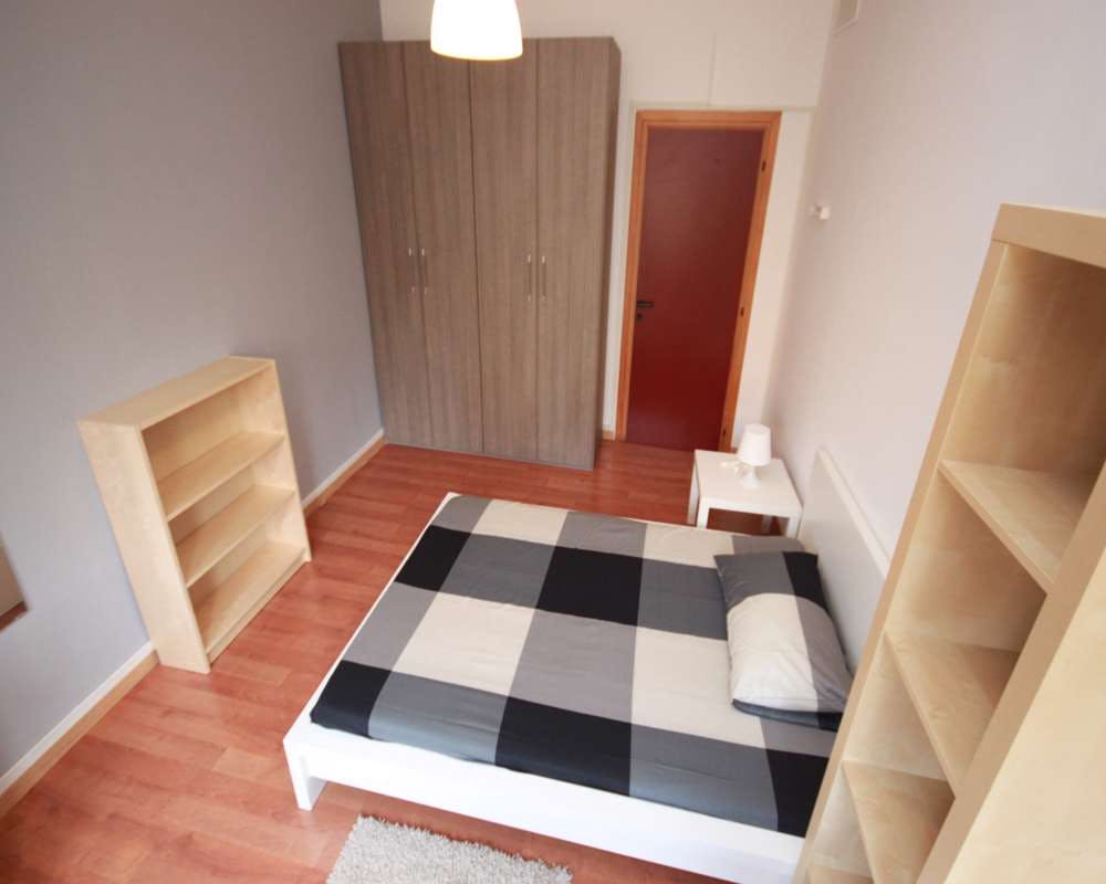 Via Giuseppe Bruschetti, Milan