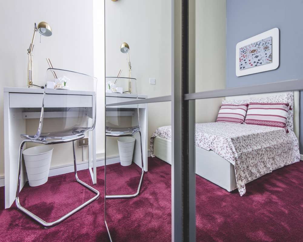 preview gallery tile