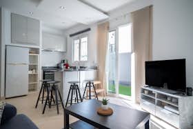 Квартира за оренду для 1 300 EUR на місяць у Nice, Rue Les Marguerites