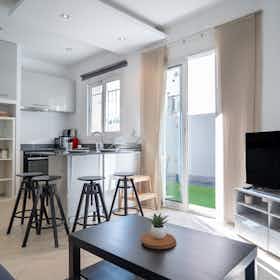 公寓 正在以 €1,300 的月租出租，其位于 Nice, Rue Les Marguerites