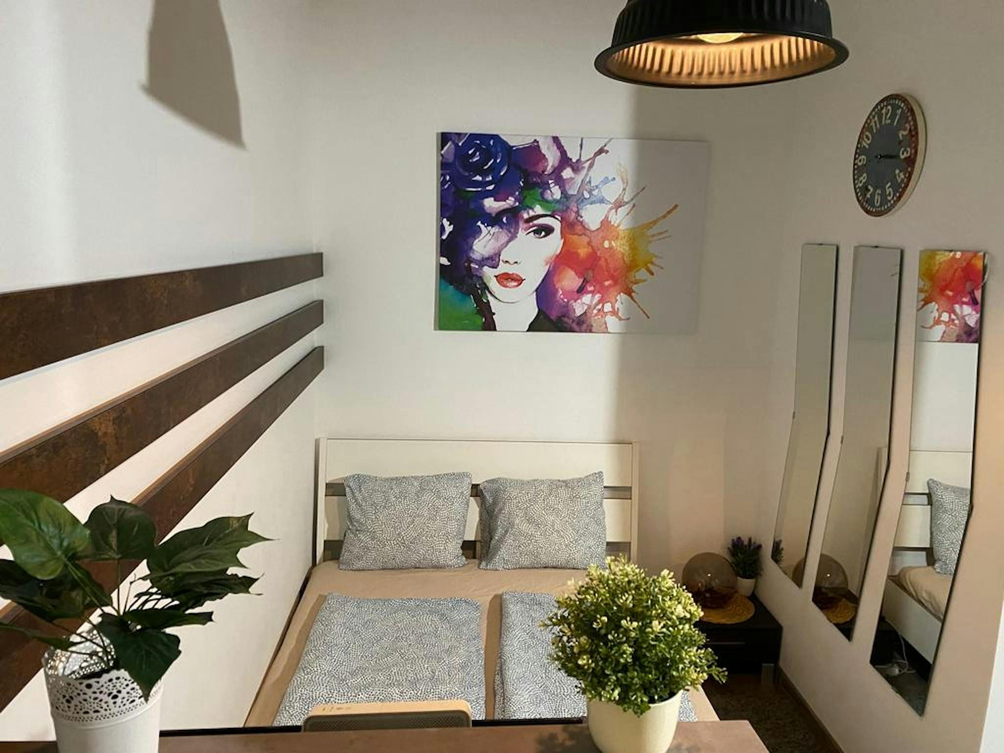 Alkotmány utca, Budapest preview