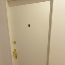 Shared room for rent for €510 per month in Madrid, Calle de Ventura Rodríguez