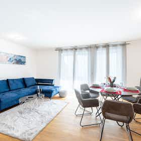 公寓 正在以 €3,699 的月租出租，其位于 Ludwigshafen am Rhein, Orffstraße