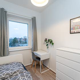 Отдельная комната сдается в аренду за 590 € в месяц в Berlin, Sterndamm