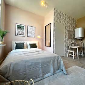 公寓 正在以 €920 的月租出租，其位于 Roosendaal, Brugstraat