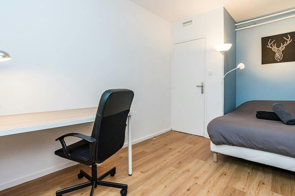 Private room for rent on Place du Morvan, Toulouse - Vue 4