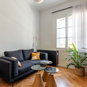 Apartment for rent for €1,190 per month in Athens, Metsovou