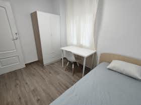 Private room for rent for €320 per month in Murcia, Calle Agrimensores
